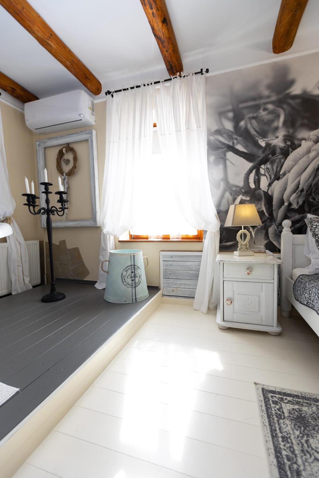 Hotel Vidéki Porta Herend Esterno foto