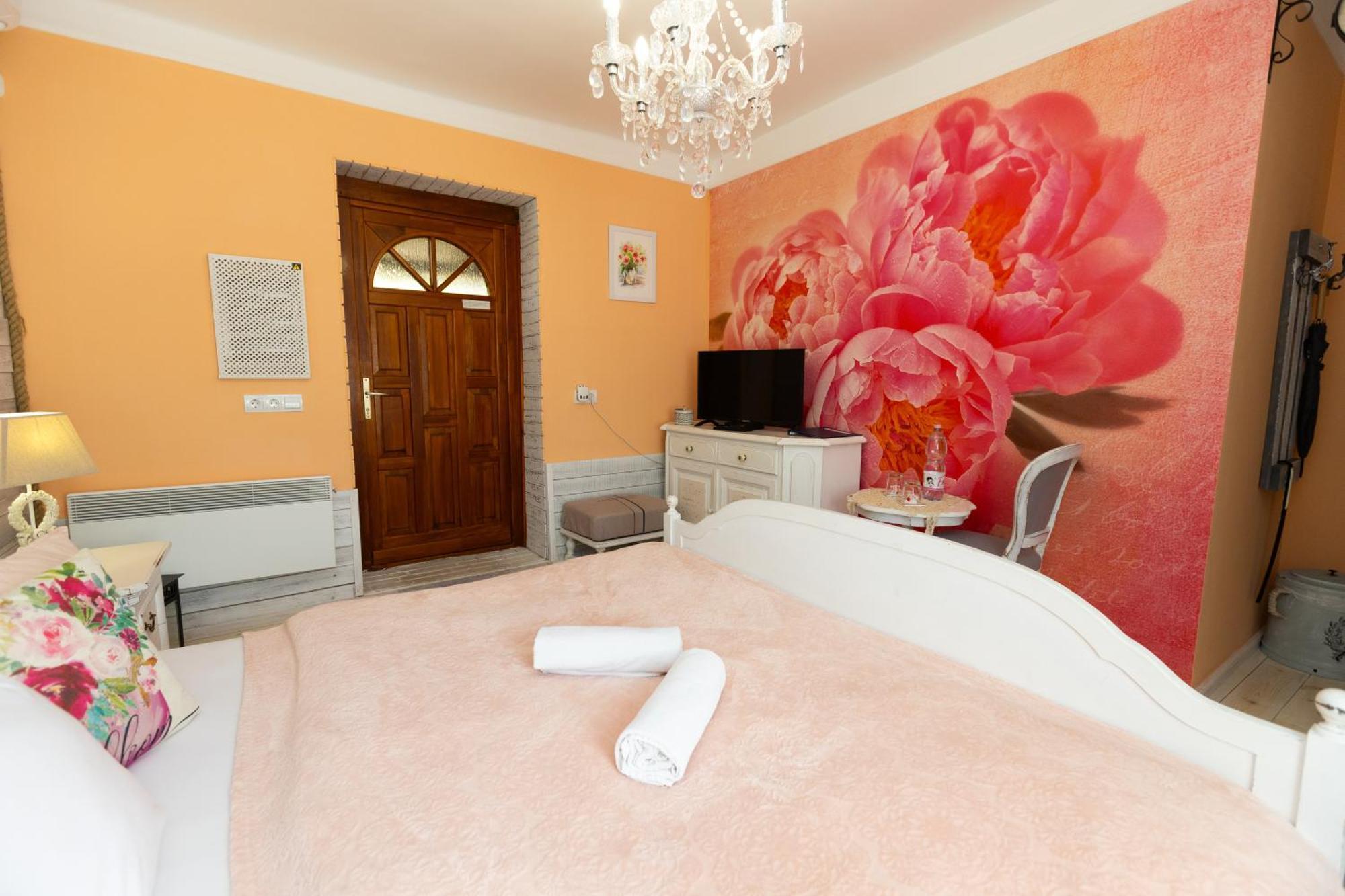 Hotel Vidéki Porta Herend Esterno foto